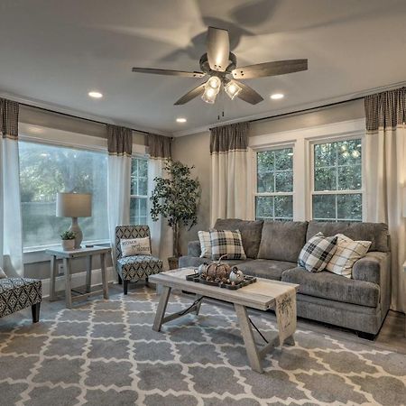 Peaceful Renovated Home With Deck On Half Acre! Asheboro Exteriér fotografie