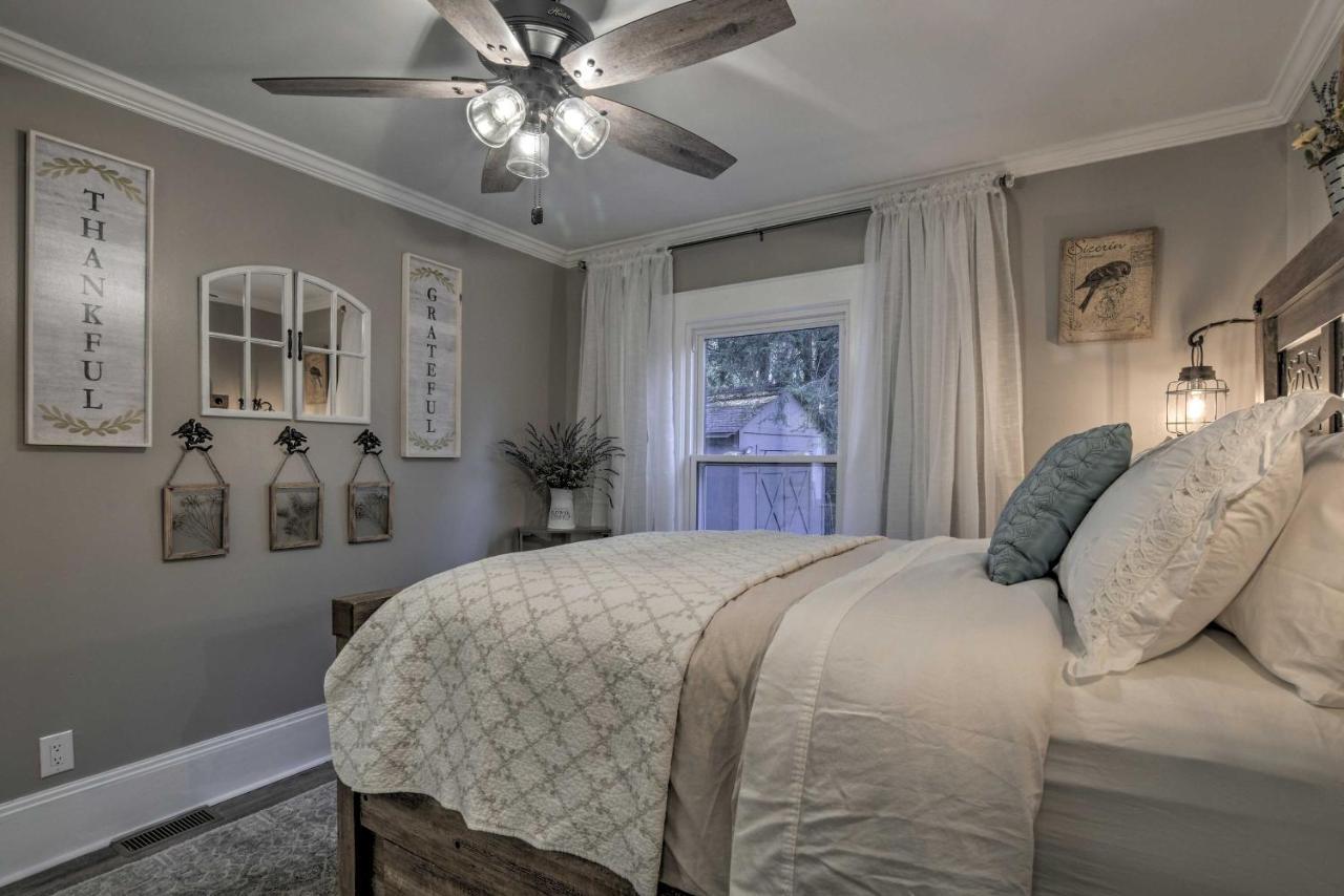 Peaceful Renovated Home With Deck On Half Acre! Asheboro Exteriér fotografie